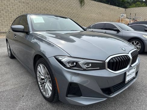 Used 2023 BMW 330i Sedan w/ Premium Package RWD image 3