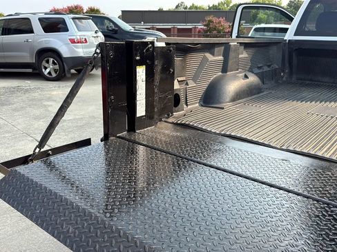 Used 2016 RAM 2500 Tradesman w/ Power & Remote Entry Group RWD image 19