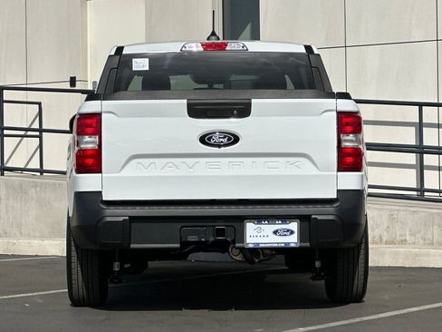 New 2026 Ford Maverick XLT w/ XLT Luxury Package FWD image 4
