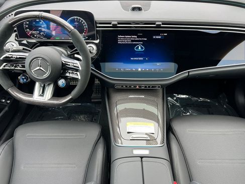 New 2026 Mercedes-Benz E 53 AMG e 4MATIC Sedan image 15