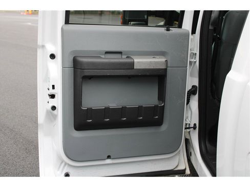 Used 2013 Ford F350 XLT w/ FX4 4X4 Off-Road Pkg image 11