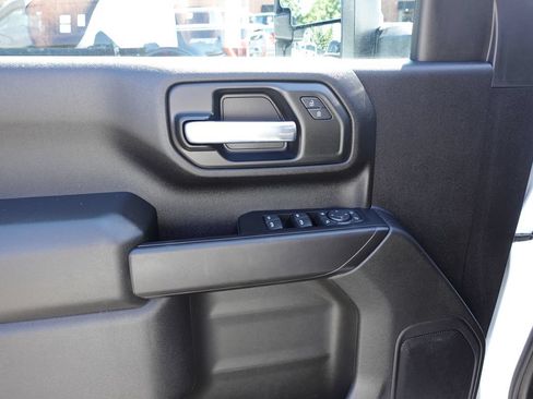 Used 2025 Chevrolet Silverado 2500 Custom w/ Custom Value Package AWD/4WD image 16