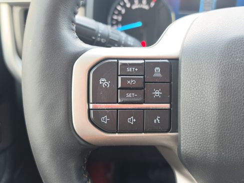 Used 2022 Ford Expedition XLT RWD image 13