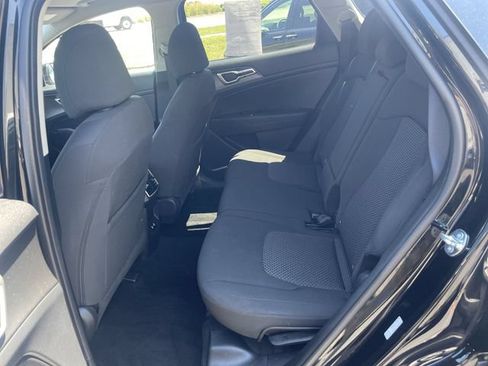 Used 2026 Kia Sportage LX FWD image 29
