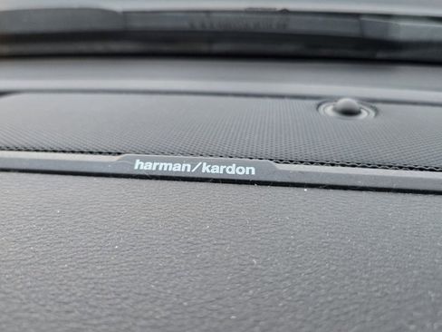 Used 2024 RAM 2500 Laramie w/ Sport Appearance Package image 20