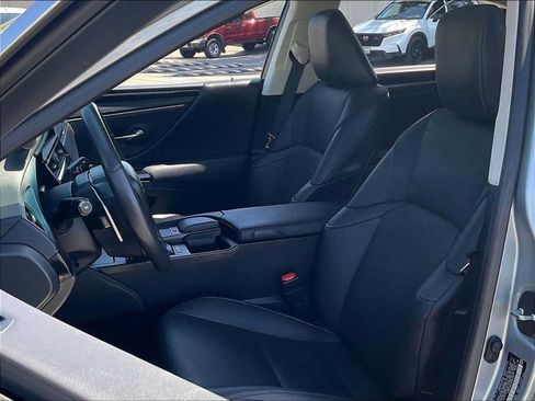 Used 2022 Lexus ES 350 w/ Accessory Package 2 FWD image 26