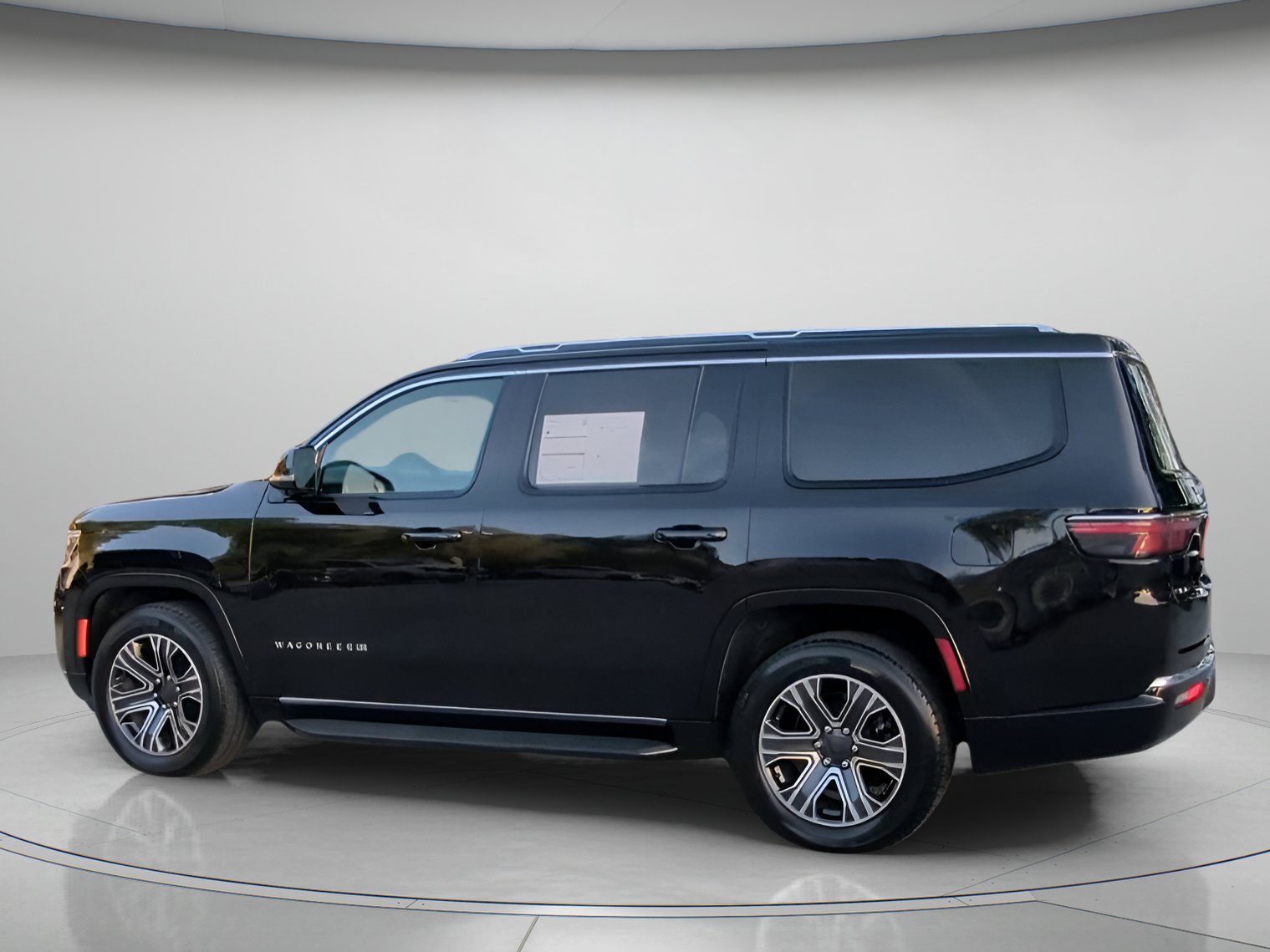 Used 2024 Jeep Wagoneer Series II AWD/4WD image 18