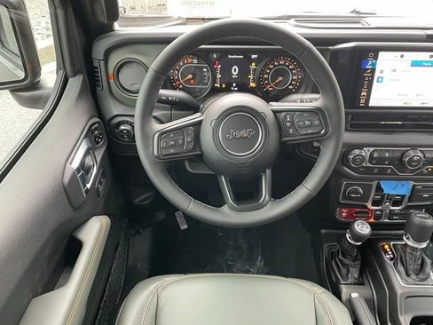 New 2026 Jeep Gladiator Mojave AWD/4WD image 37