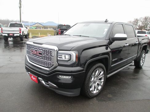 Used 2018 GMC Sierra 1500 Denali w/ Denali Ultimate Package image 11