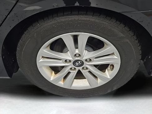 Used 2014 Hyundai Sonata GLS w/ Popular Equipment Group 2 FWD image 39