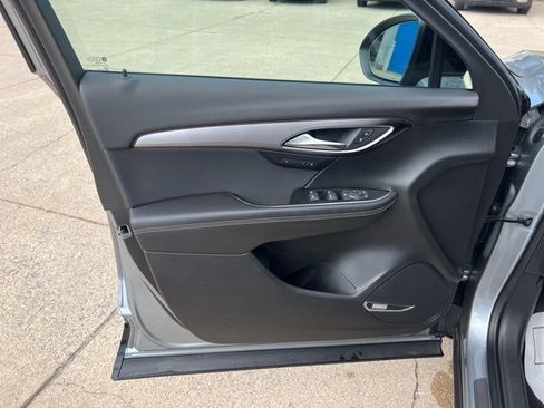 Certified 2025 Buick Envision Sport Touring image 12