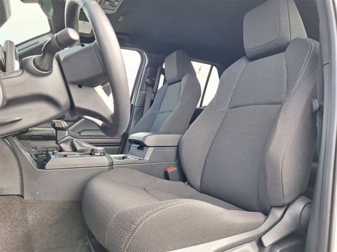 Used 2025 Toyota 4Runner SR5 image 21