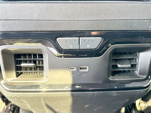 Used 2025 Chevrolet Silverado 2500 ZR2 w/ ZR2 Bison Edition image 23