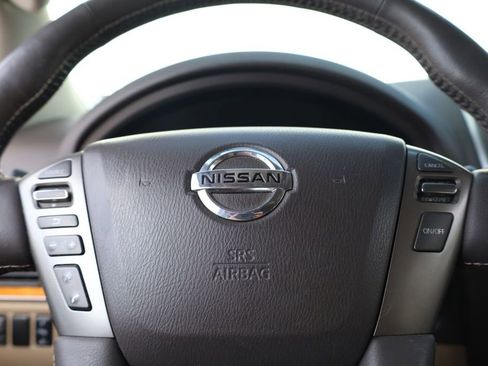 Used 2014 Nissan Armada Platinum w/ Platinum Reserve Package RWD image 11