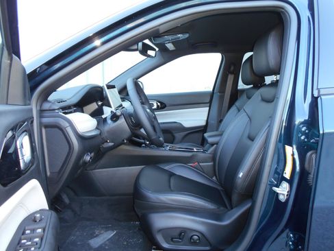 New 2026 Jeep Compass Limited AWD/4WD image 5