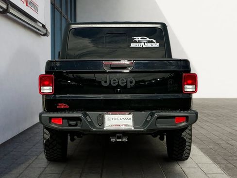 Used 2021 Jeep Gladiator Sport image 5