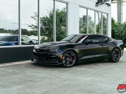 Used 2022 Chevrolet Camaro SS RWD image 52