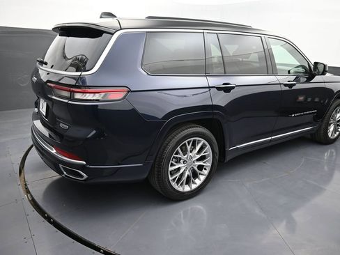 Used 2024 Jeep Grand Cherokee L Summit w/ Advanced Protech Group IV image 4