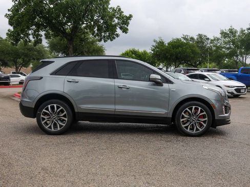 Certified 2023 Cadillac XT5 Sportv w/ Technology Package image 5