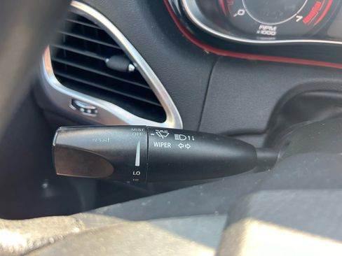 Used 2014 Dodge Dart SXT image 27