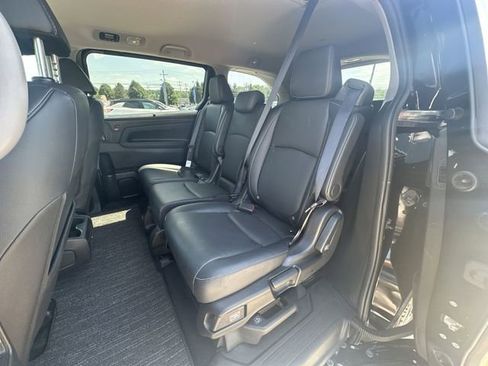 Used 2024 Honda Odyssey EX-L image 29