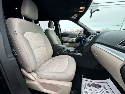 Used 2019 Ford Explorer 4WD image 14