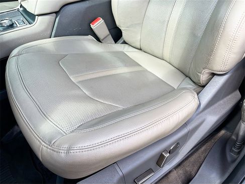 Used 2020 Ford Expedition Limited w/ Equipment Group 302A image 20