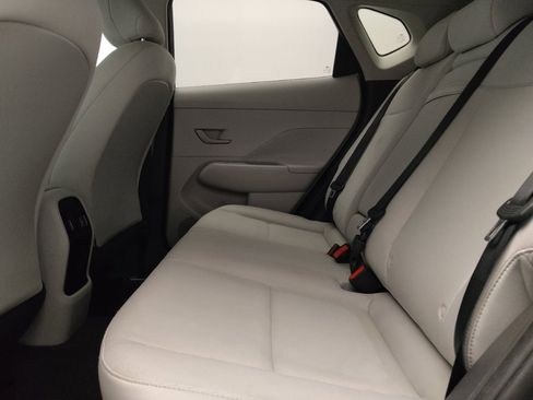 Used 2024 Hyundai Kona SEL FWD image 18