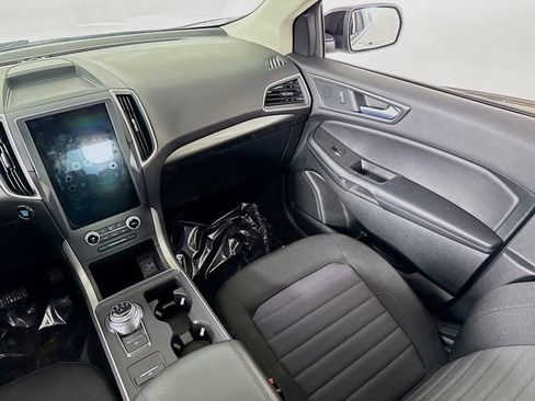 Used 2023 Ford Edge SE w/ Black Appearance Package image 21