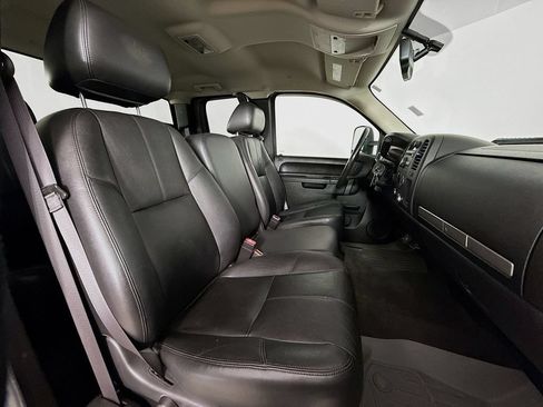 Used 2013 GMC Sierra 2500 SLE w/ SLE Preferred Package AWD/4WD image 28
