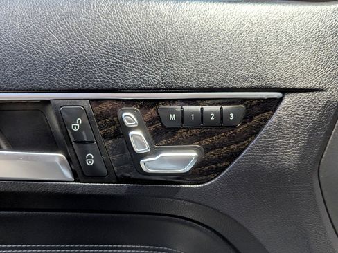 Used 2016 Mercedes-Benz E 400 4MATIC Coupe image 13