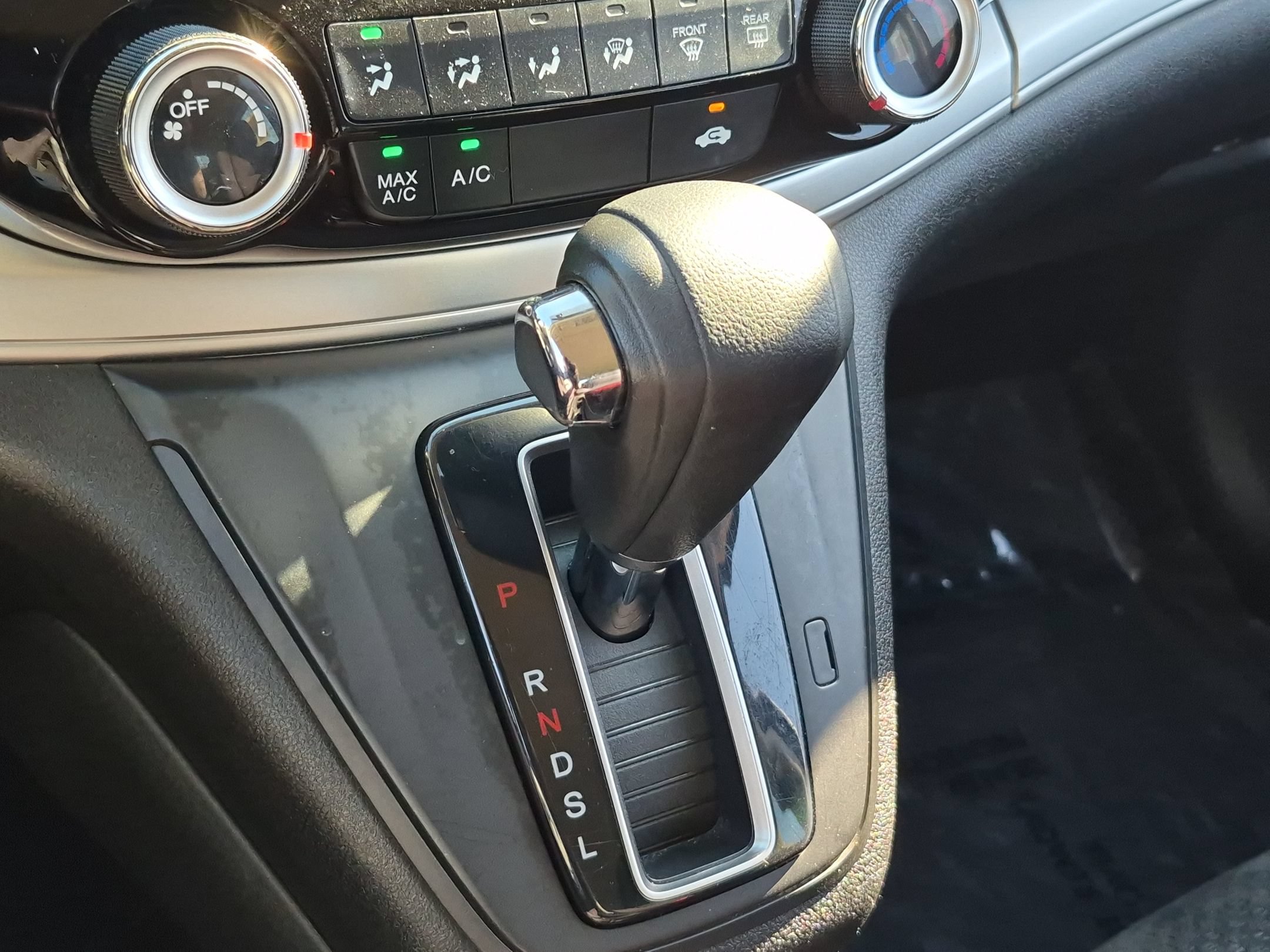 Used 2016 Honda CR-V LX image 19