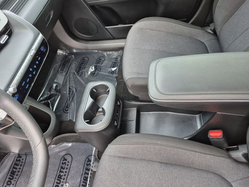 Certified 2024 Hyundai Ioniq 5 SEL RWD image 21