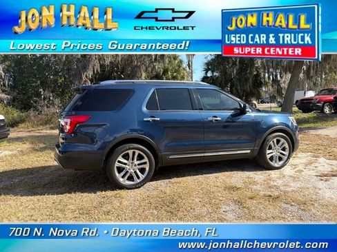 Used 2017 Ford Explorer Limited image 13