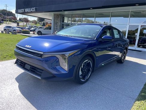 New 2025 Kia K4 EX image 4