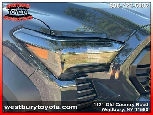 Certified 2026 Toyota Tacoma TRD Off-Road AWD/4WD image 11