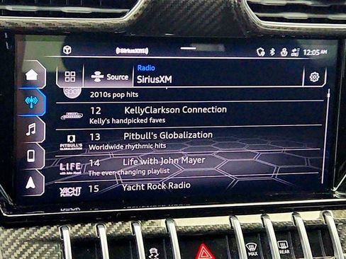 Used 2022 Lamborghini Urus AWD with Carbon Fiber Packages image 25