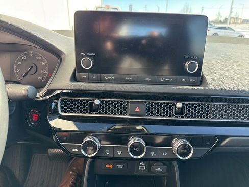 Certified 2023 Honda Civic EX image 12