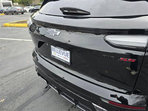 New 2026 Chevrolet Blazer EV SS image 15