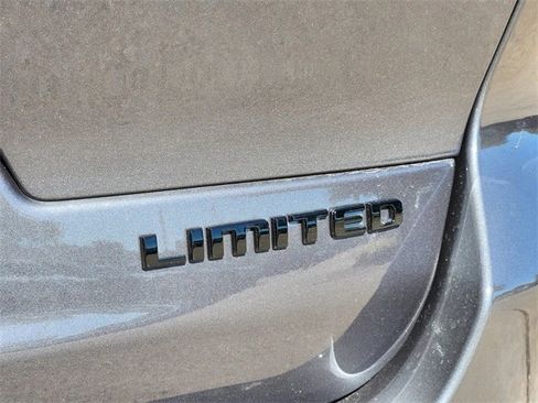 New 2025 Jeep Grand Cherokee L Limited w/ Black Appearance Package image 8