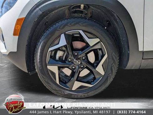 Certified 2024 Kia Seltos EX AWD/4WD image 34