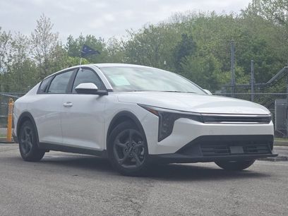 Certified 2025 Kia K4