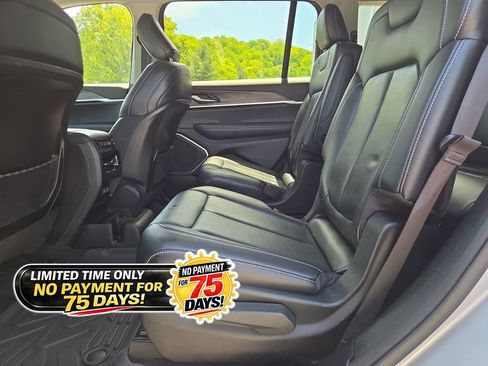 Used 2021 Jeep Grand Cherokee L Limited AWD/4WD image 13
