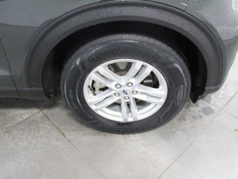 Used 2023 Ford Explorer XLT w/ Equipment Group 202A image 60