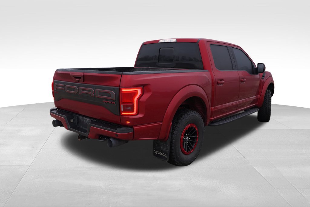 Used 2019 Ford F150 Raptor w/ Equipment Group 802A Luxury AWD/4WD image 3