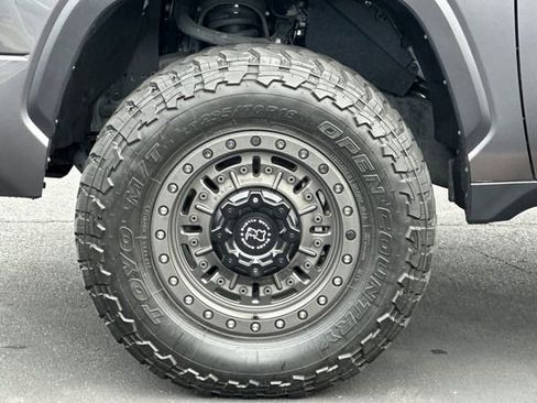 Used 2024 Toyota Tundra SR5 AWD/4WD image 29