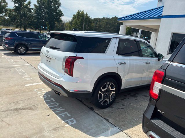 Used 2024 Hyundai Palisade Limited FWD image 26