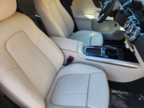 New 2026 Mercedes-Benz GLA 250 4MATIC image 13