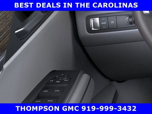New 2026 GMC Acadia Denali w/ Super Cruise Package FWD image 22