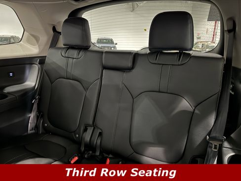 New 2026 Honda Pilot Touring image 10